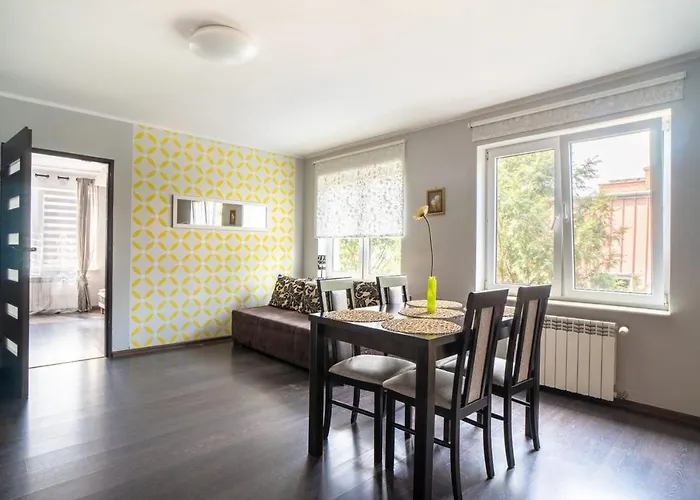Sunny Glow Studio Loqus